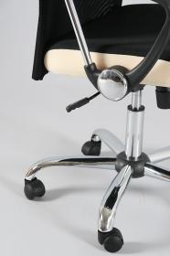 Worker-beige_2.jpg