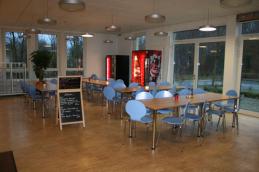 kantine-blau-7.jpg