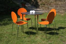 vierer_gruppe_orange_stuhl_vierfu