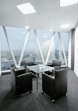 dauphin_frankfurt09.jpg