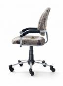 kids_chair_2.jpg