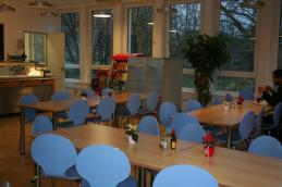 kantine-blau-5.jpg